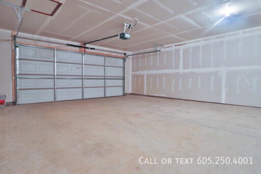 Building Photo - Brand-New 2 Bed Townhome in Harrisburg