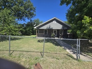 Building Photo - 2741 Connor Ave