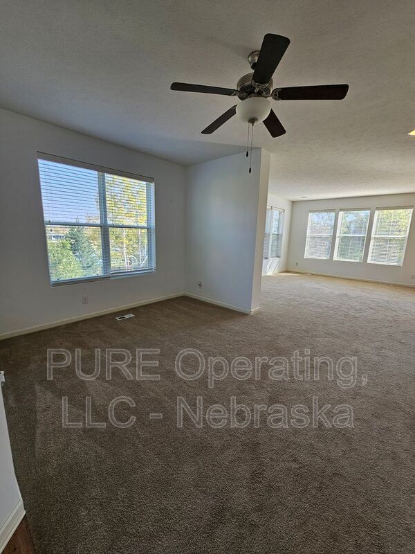 Foto del edificio - 14953 Sage Cir