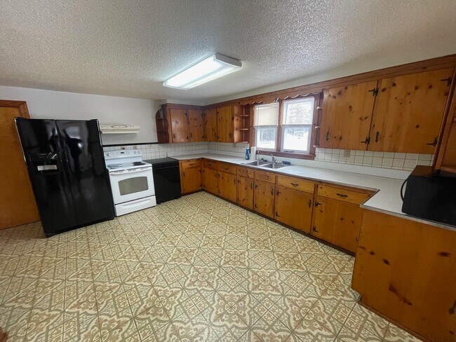 Foto del edificio - 2841 Bloomer Springs Rd