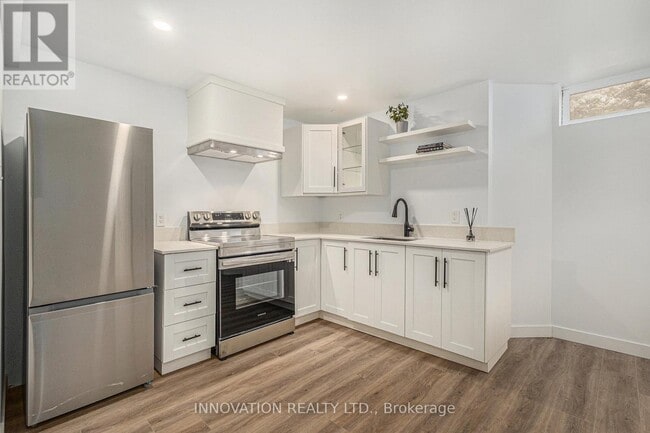 Photo du bâtiment - 1665 Teakdale Ave