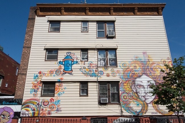 Building Photo - 736 Bushwick Ave