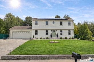 Building Photo - 241 Cricket Knoll