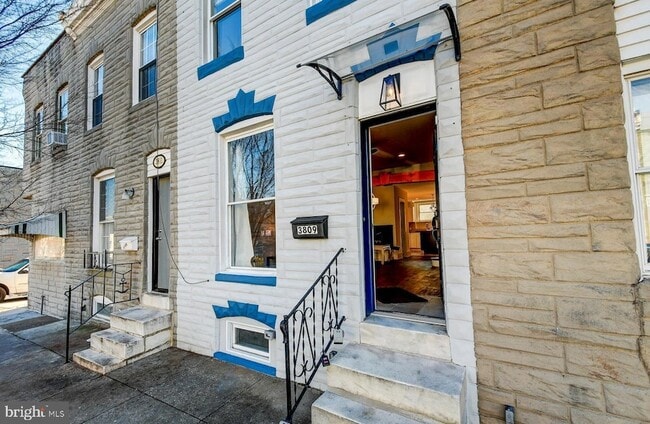 Building Photo - 3809 E Pratt St