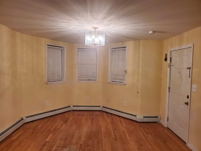 Foto del edificio - 4519 Cottage Pl