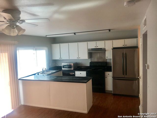 Foto del edificio - 6614 Spring Manor St