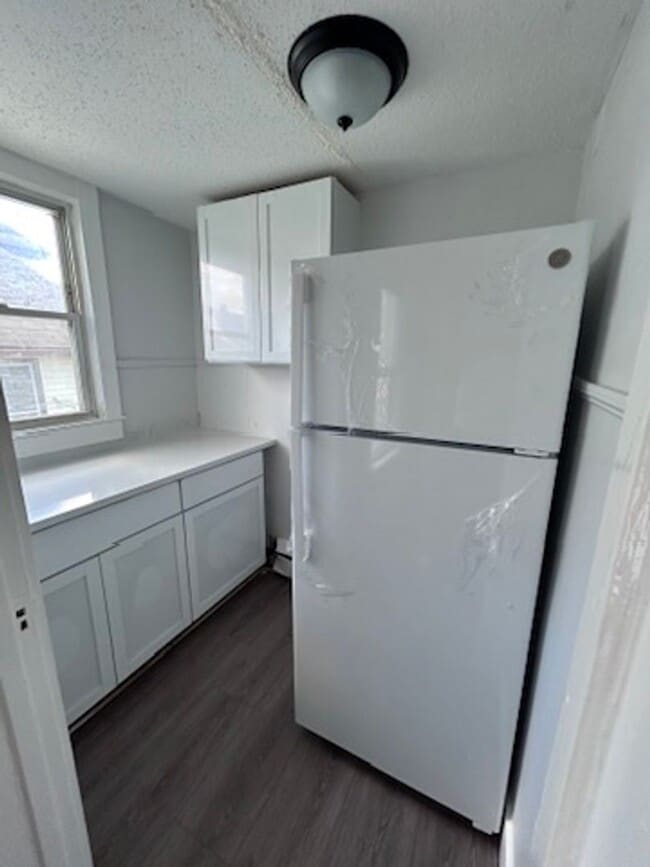 Photo - 221 Fairview Street Apartment