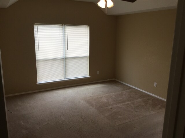 Foto del edificio - 1330 Vireo Ct