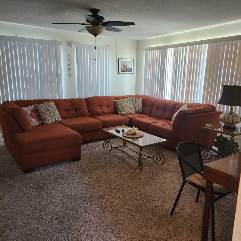 Primary Photo - 334 Ribault Ave