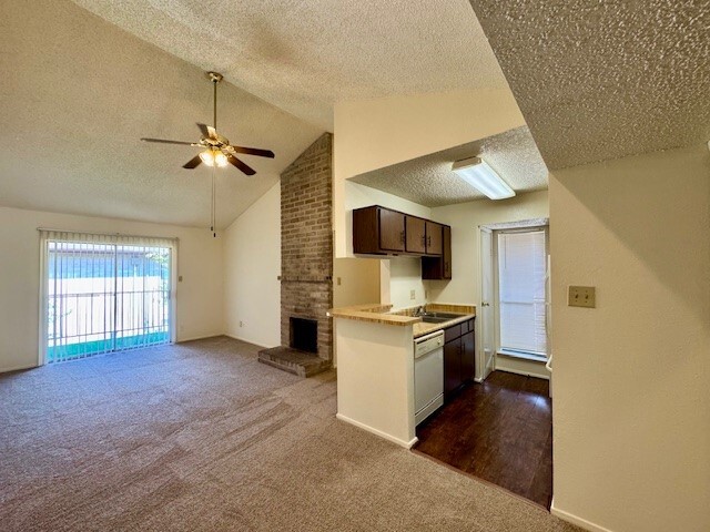 Building Photo - 9229 Imogene St