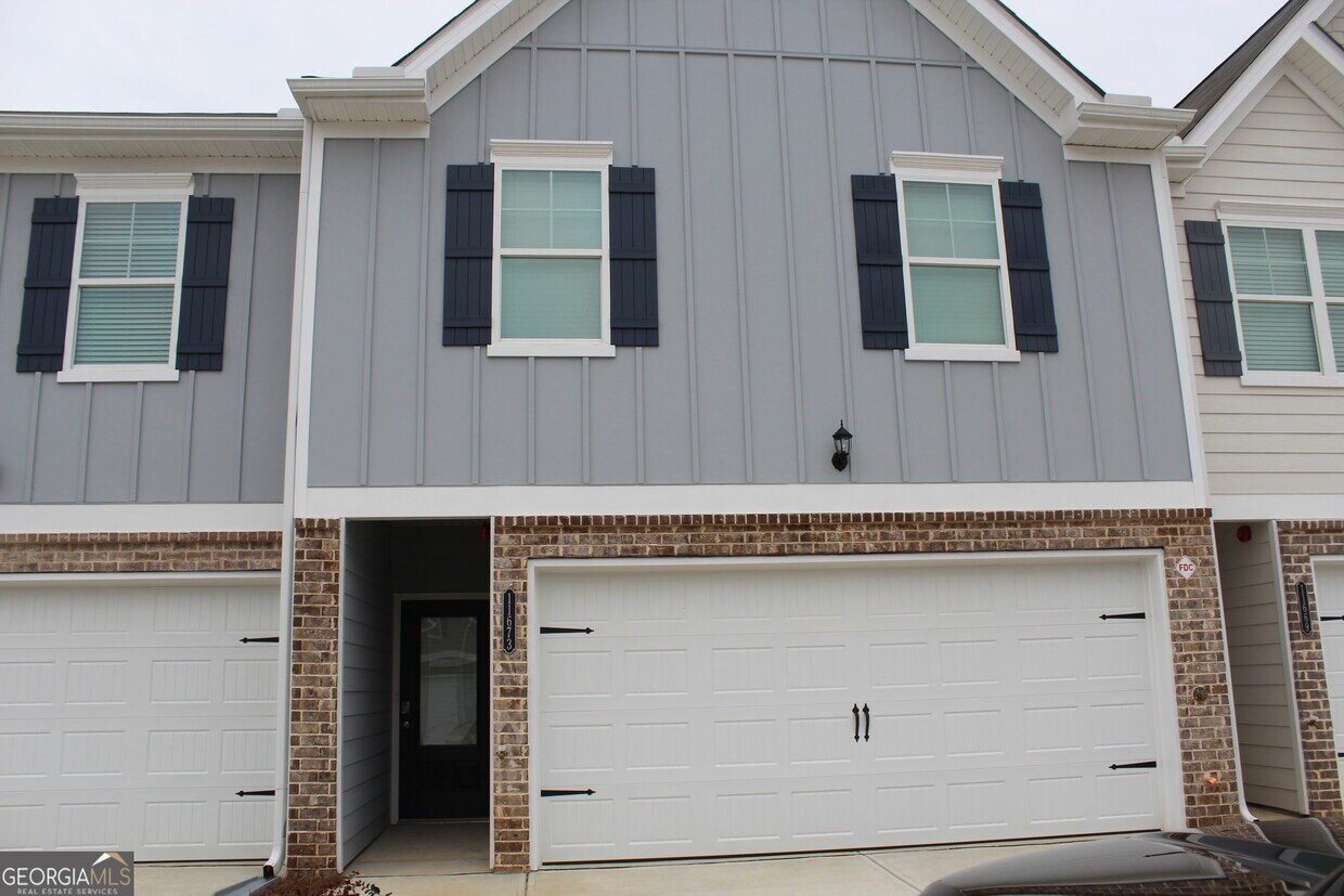 Foto principal - 11673 Mendenhall Ct