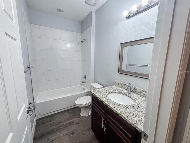 Foto del edificio - 1793 Crystal Grove Dr
