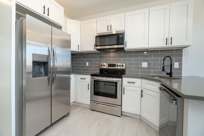 Foto del edificio - 5617 Sansom St