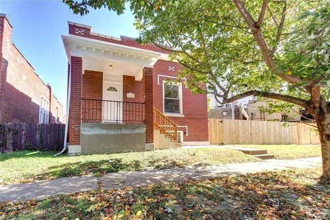 Building Photo - Fantastic 2bd/1ba home! Let yourself in!
