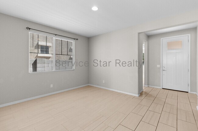 Foto del edificio - 5710 N 107th Ln