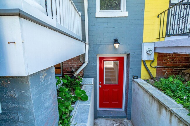 Foto del edificio - 730 Taylor St NW
