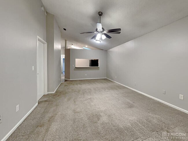 Foto del edificio - 2600 Malibu Cir