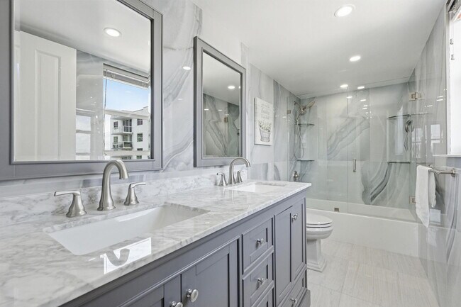 Foto del edificio - 3450 S Ocean Blvd