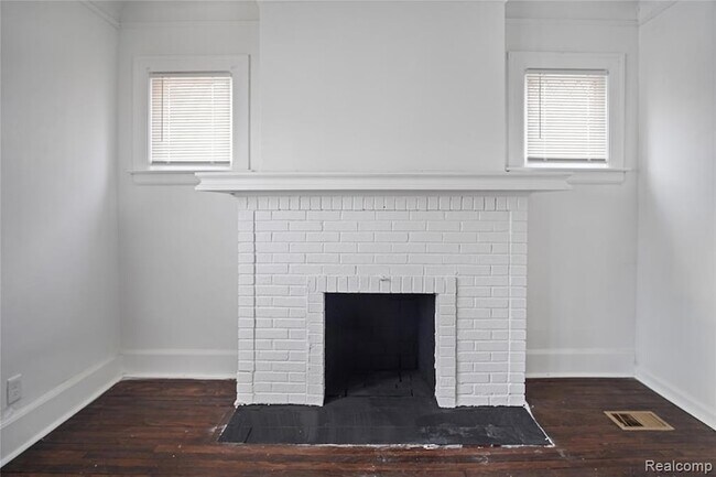 Foto del edificio - 4000 Berkshire St