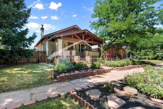 Foto del edificio - Lovely 3 bedroom home in the Highlands Nei...