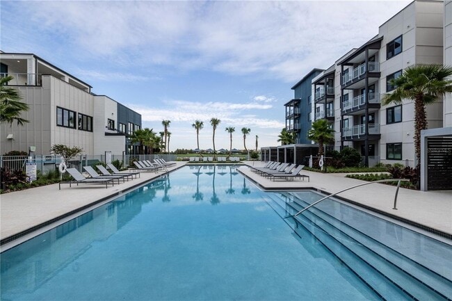 Foto del edificio - 5127 W Tyson Ave