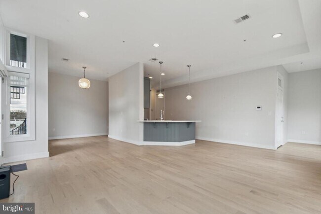 Foto del edificio - 1352 Quincy St NW