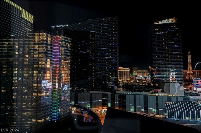 Building Photo - 3726 S Las Vegas Blvd