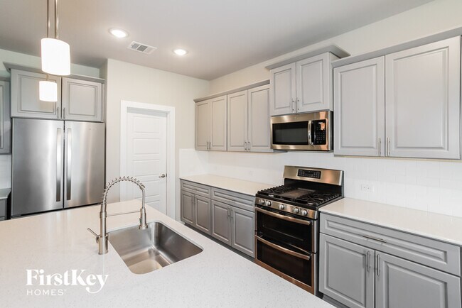 Building Photo - 12113 Willet Rd