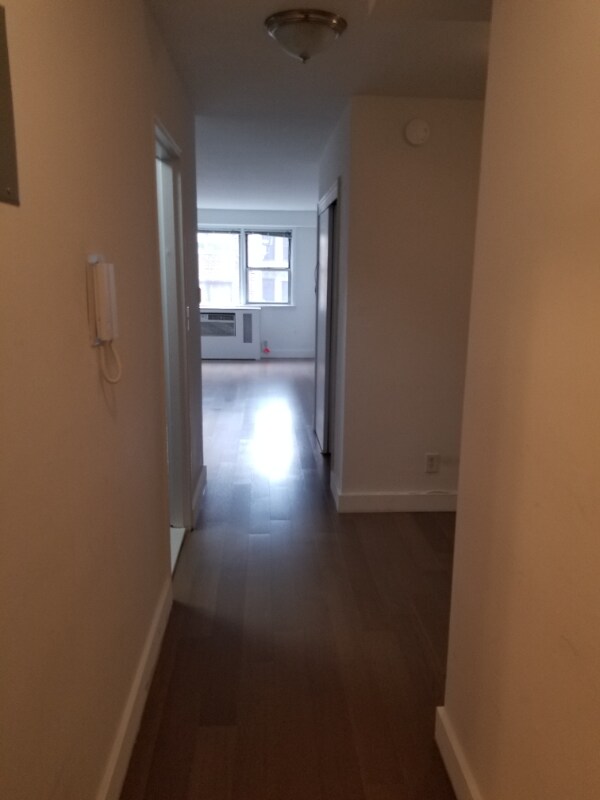 Foto del edificio - 160 E 27th St