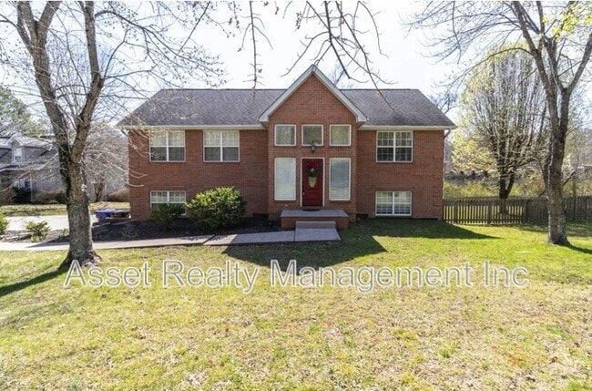 Building Photo - 170 Sweetgum Ln