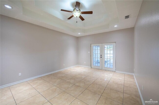 Foto del edificio - 1600 N 29th St