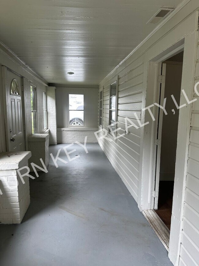 Foto del edificio - Home for Rent in North Birmingham **Accept...
