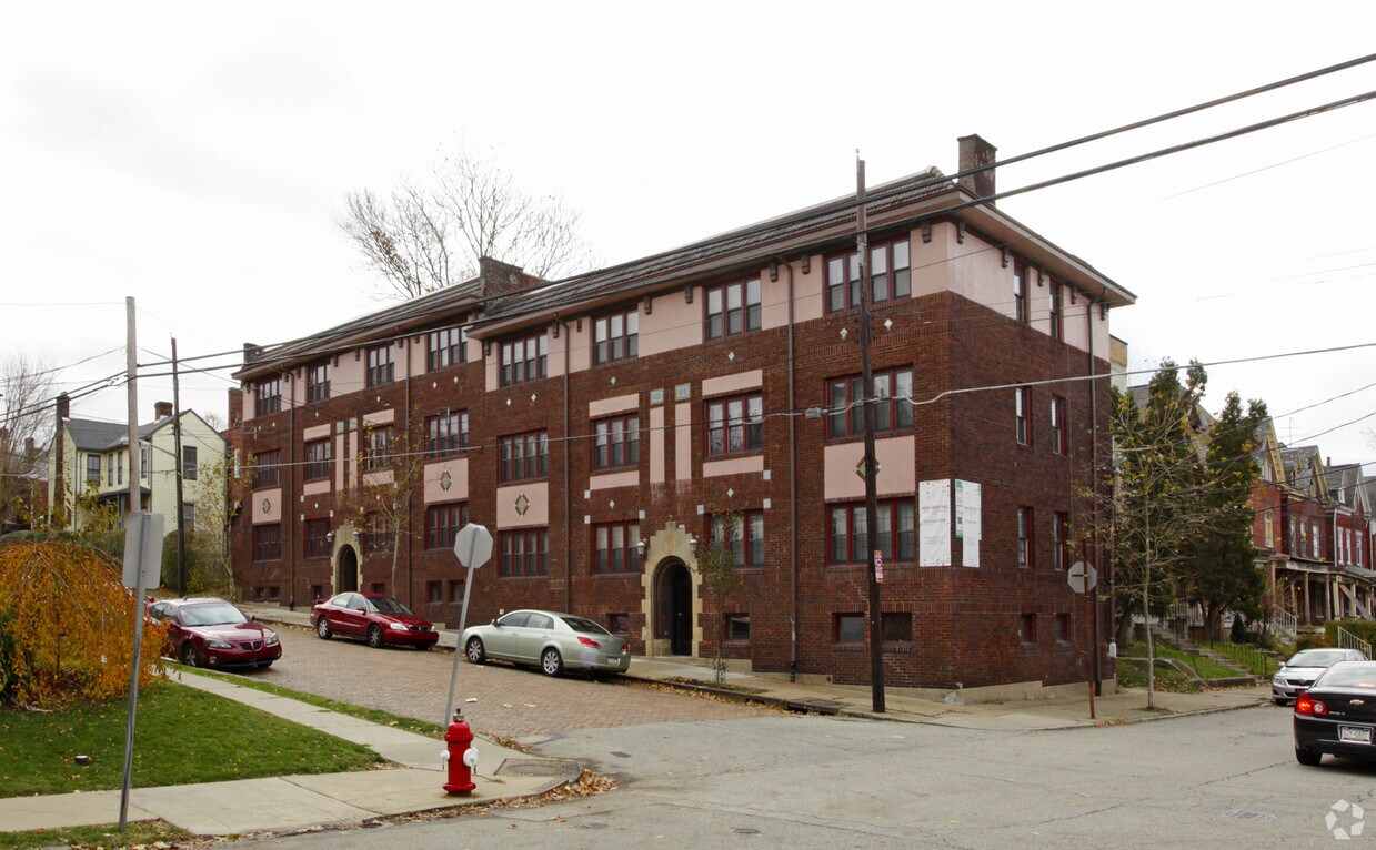 Building Photo - 5700 Jackson St