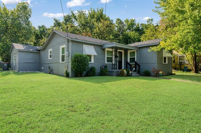 Foto principal - 660 16th NE