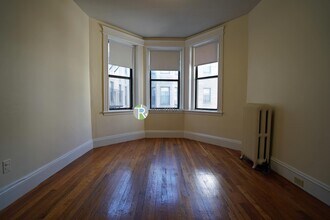 Building Photo - 1152 Commonwealth Ave