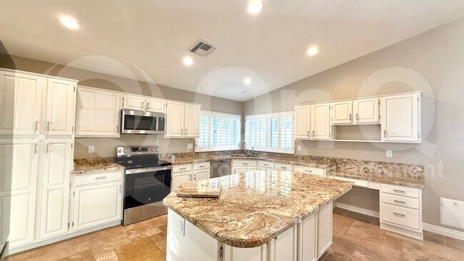 Foto del edificio - 2744 E Bighorn Ave