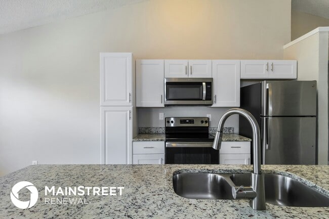 Foto del edificio - 5520 Creek Valley Dr