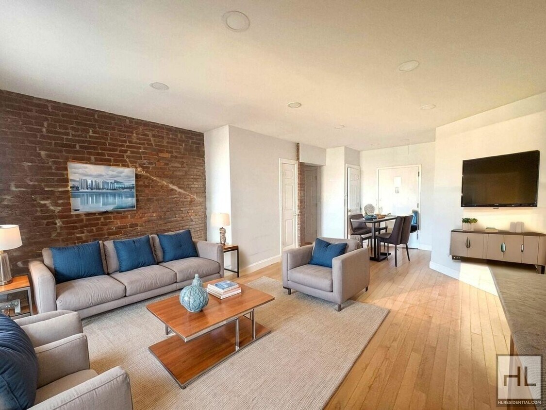 Foto principal - 140 Wadsworth Ave