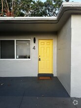 Building Photo - 1210 NW 2nd St