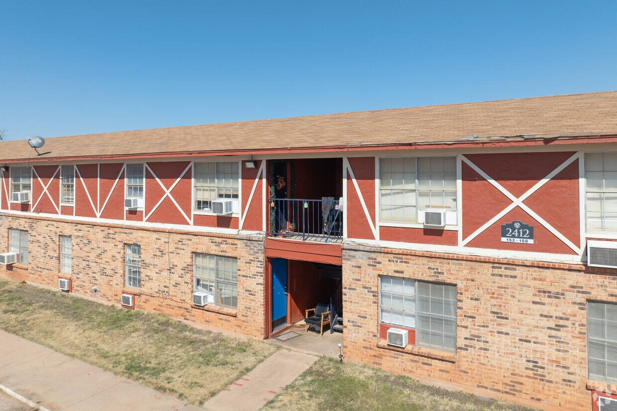 Primary Photo - Willow Park Apartments