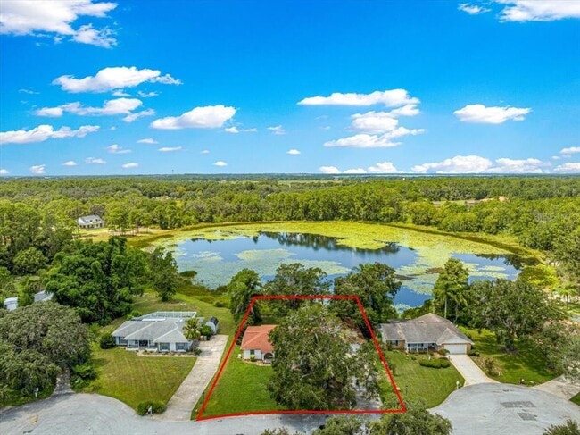 Foto del edificio - 3052 Pine Cove Pl