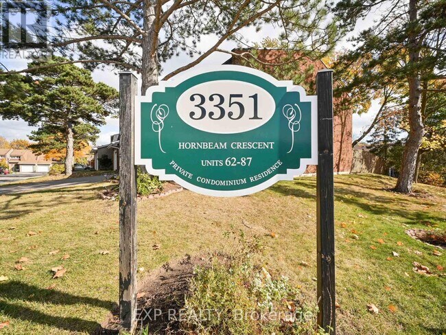 Photo du bâtiment - 3351 Hornbeam Crescent