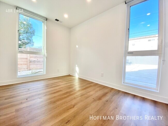 Building Photo - 4523 St Elmo Dr