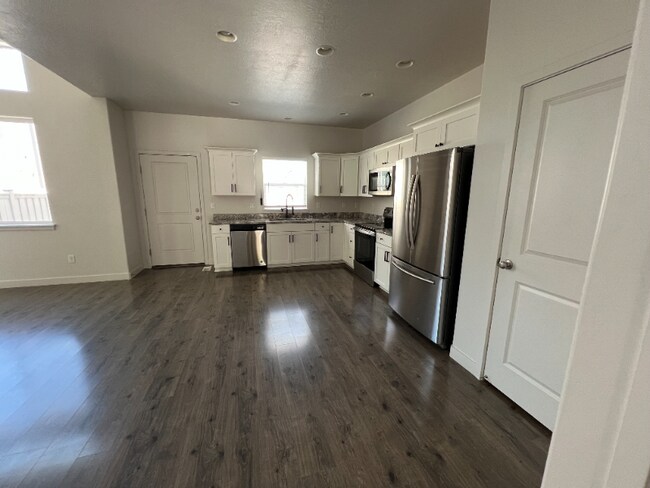 Foto del edificio - 7109 N Mountain Field Dr