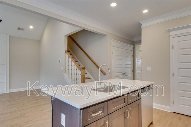 Foto del edificio - 3126 Venetian Dr