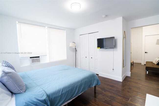 Foto del edificio - 444 Ponce de Leon Blvd