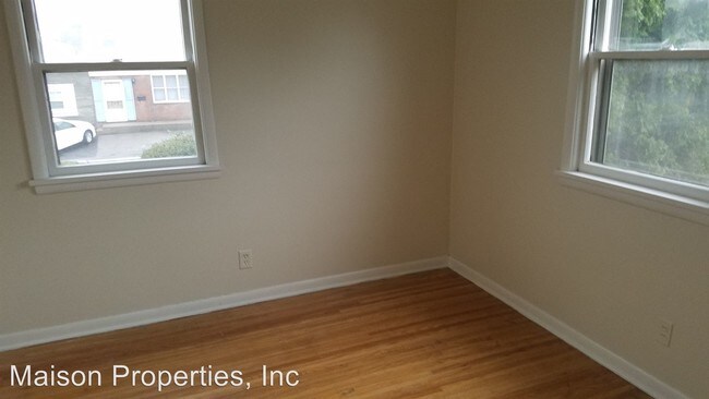 Foto del edificio - 589 Rock Beach Rd