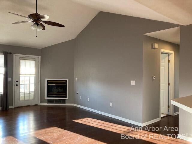 Building Photo - 1551 Oakfield Dr