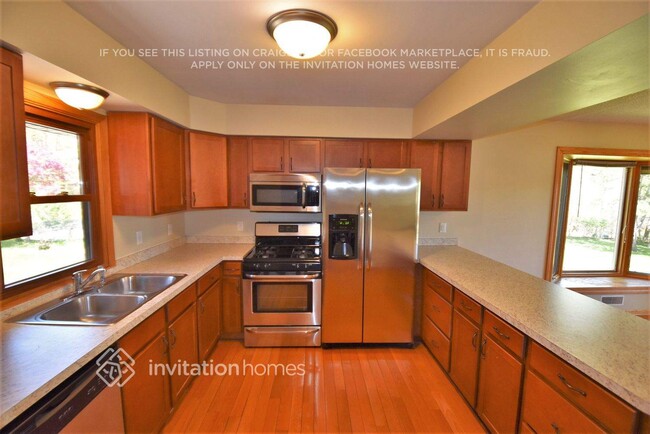 Foto del edificio - 3100 129th Ln NW