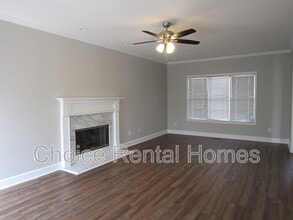 Building Photo - 1843 Russet Woods Ln
